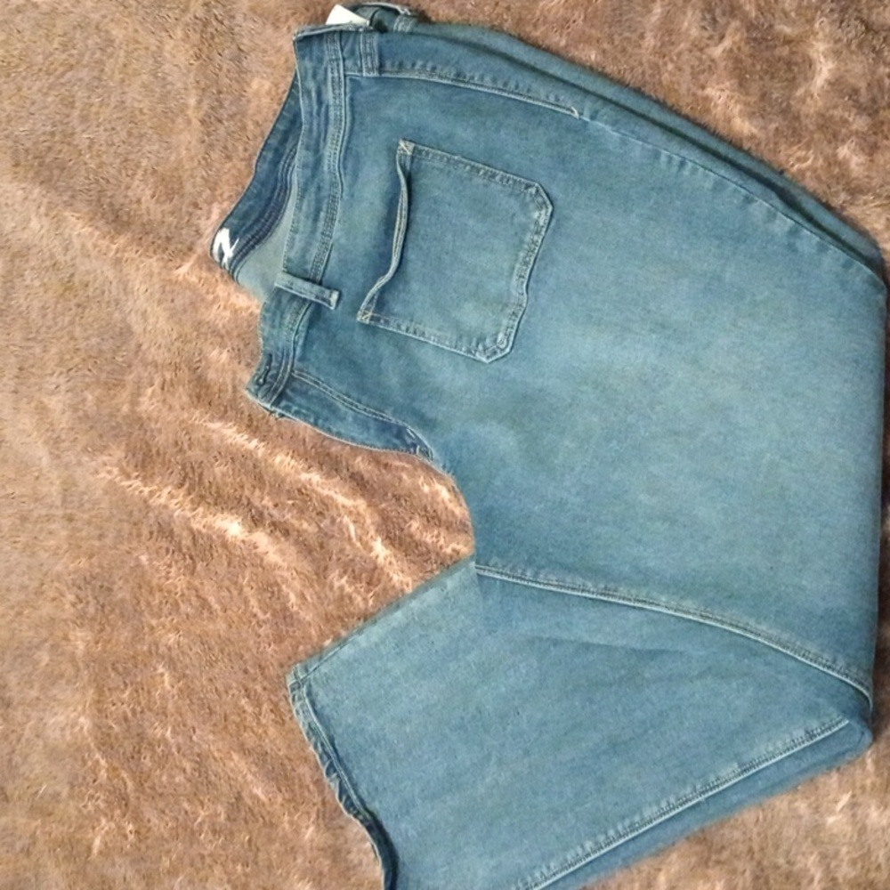 Seven7 Women's Limited Edition Blue Jeans Boot Cut With Patch Pockets